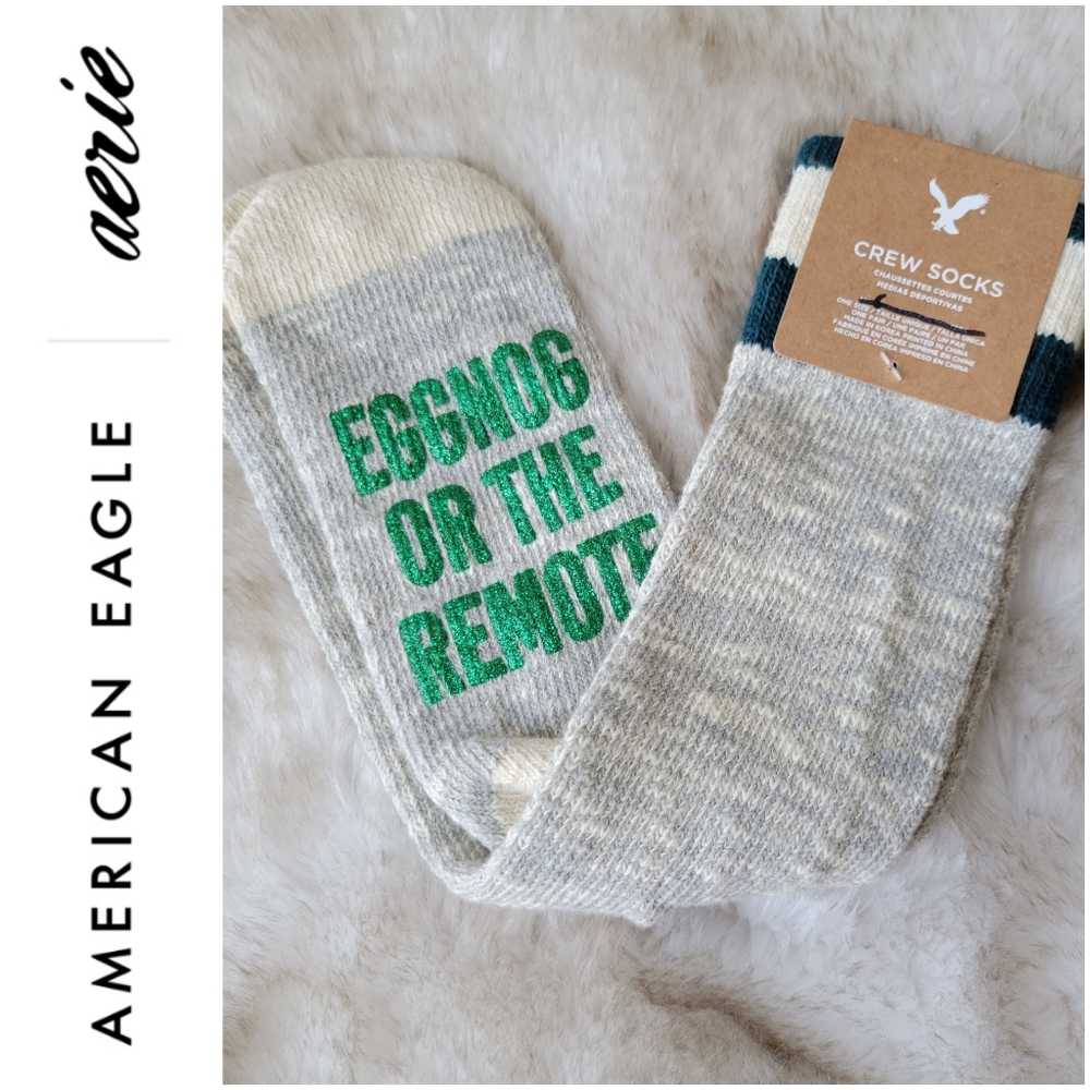 3/$20 American Eagle Cozy Striped Crew Socks